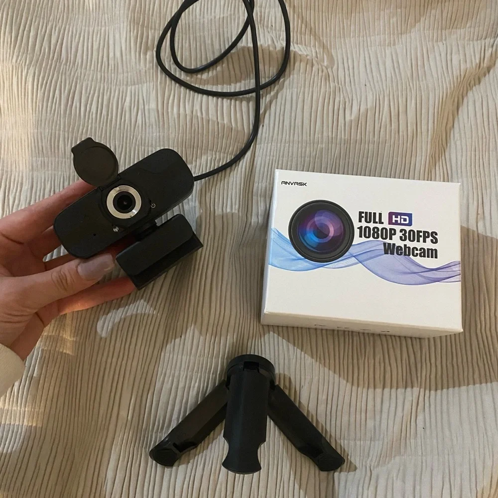 HD computer video webcam and tripod